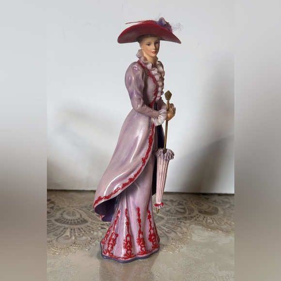 Thomas Kinkade "Tea At Three" figurine from the Portraits of Style and Grace - Picture 2 of 12